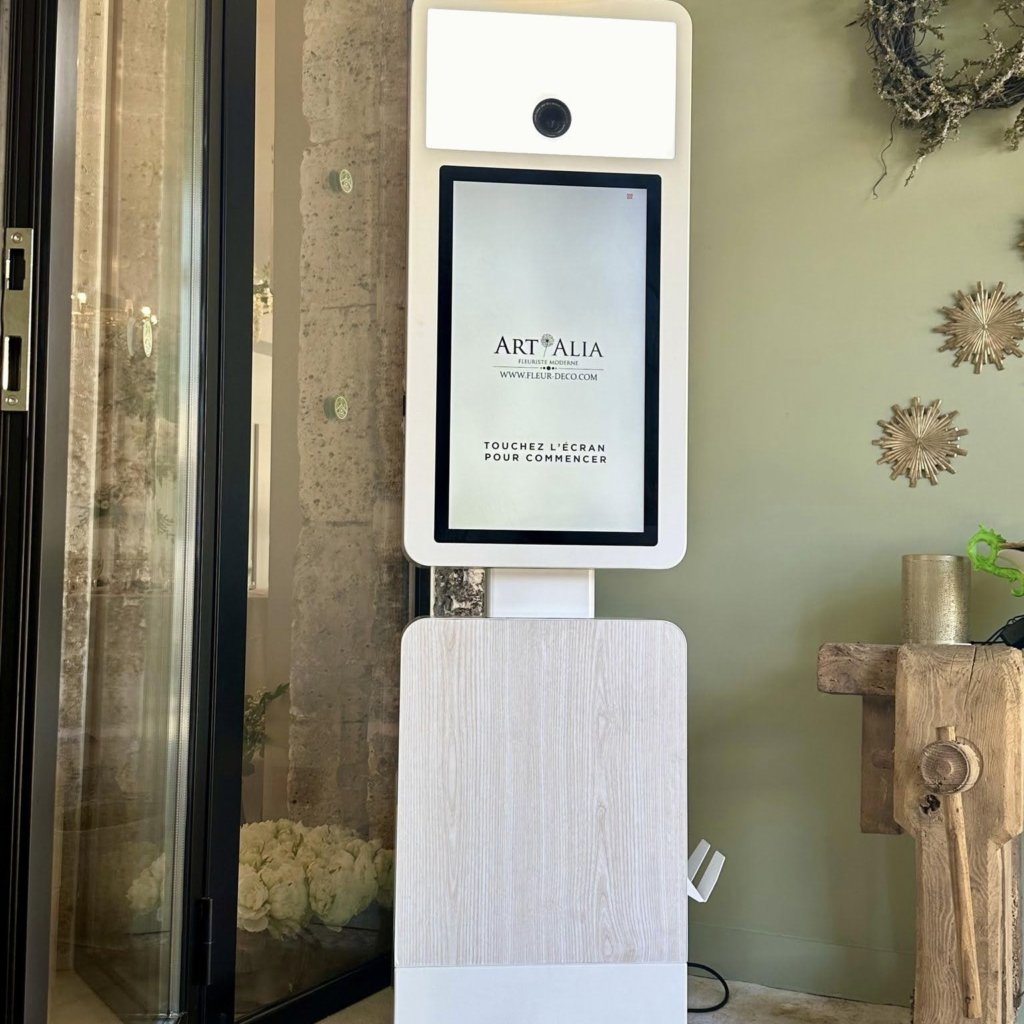 borne a selfie , Photo Booth disponible a Angoulême , Charente , Charente maritime, Dordogne